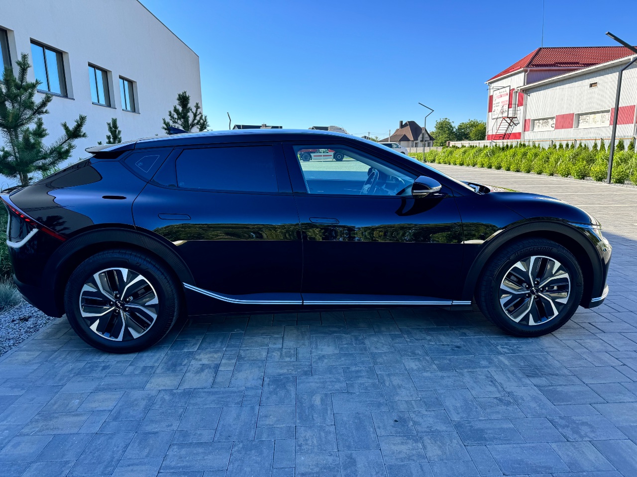 Kia EV6 - фото 3