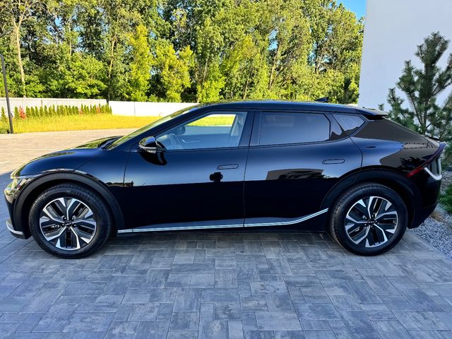 Kia EV6 - фото 2