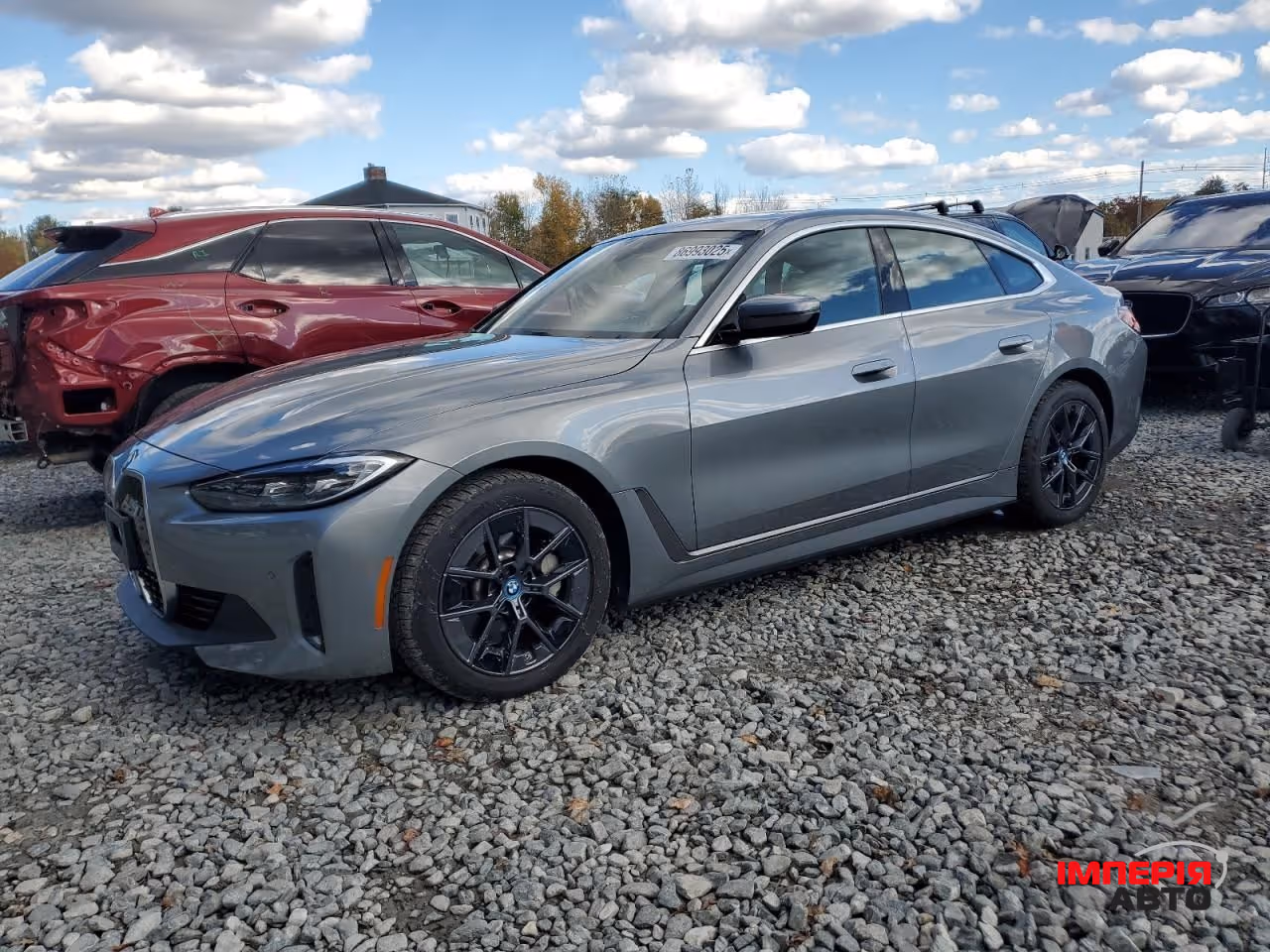 BMW i4 - фото 1