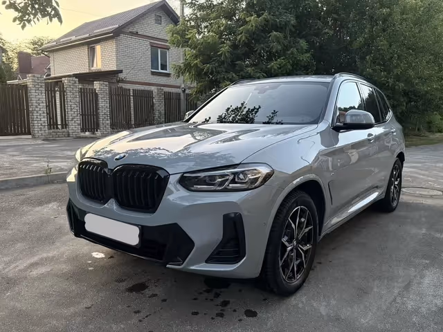 BMW X3 - фото 1