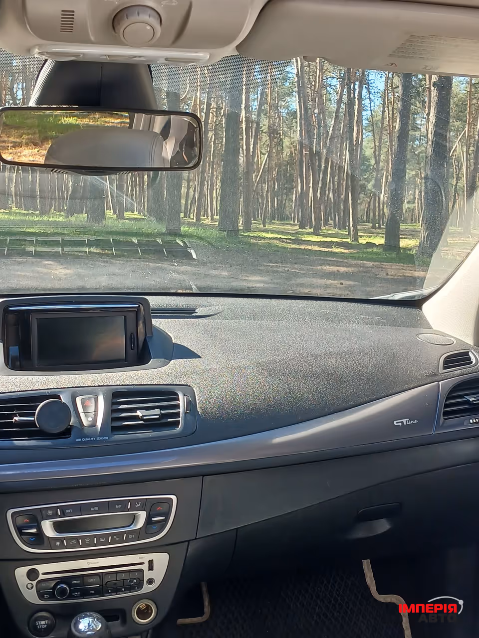 Renault Megane - фото 12