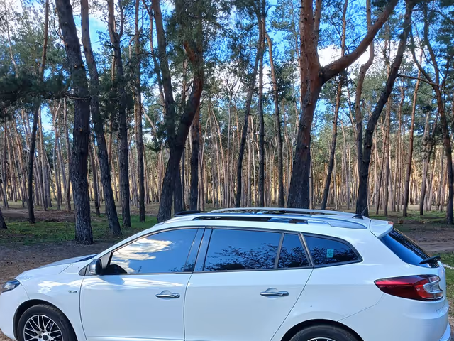 Renault Megane - фото 5