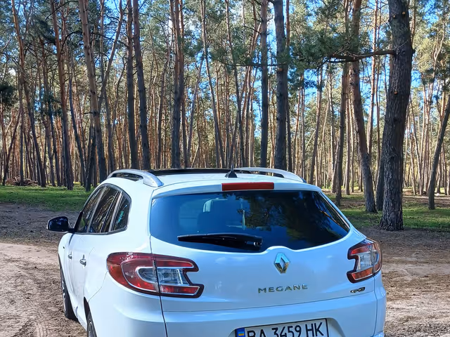 Renault Megane - фото 3