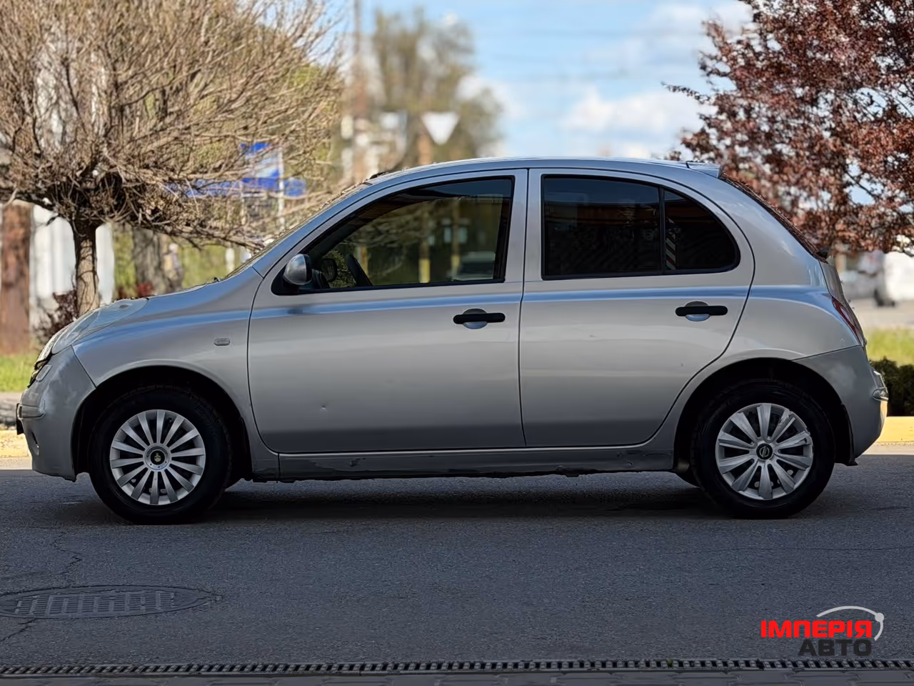 Nissan Micra - фото 2