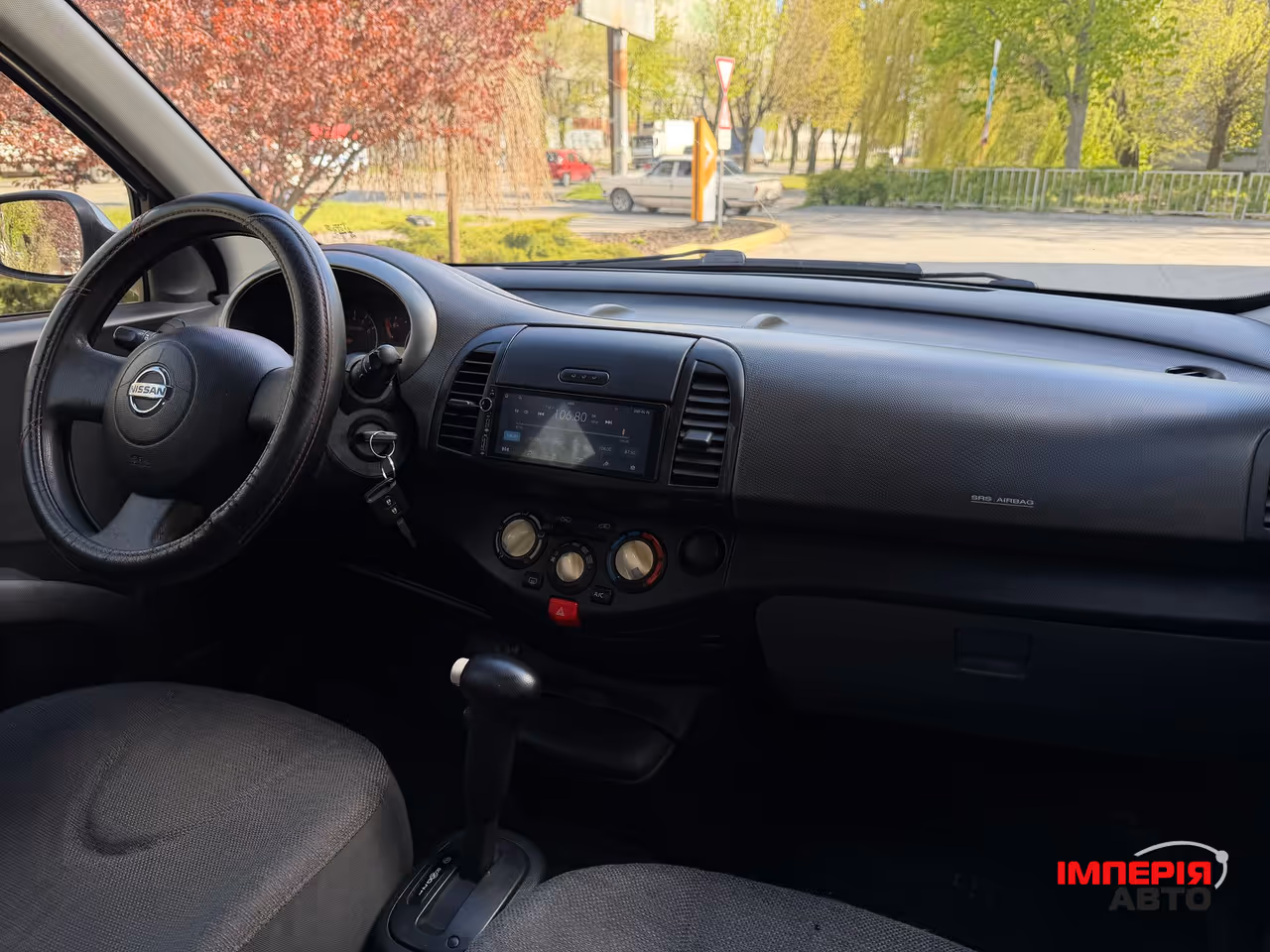 Nissan Micra - фото 14