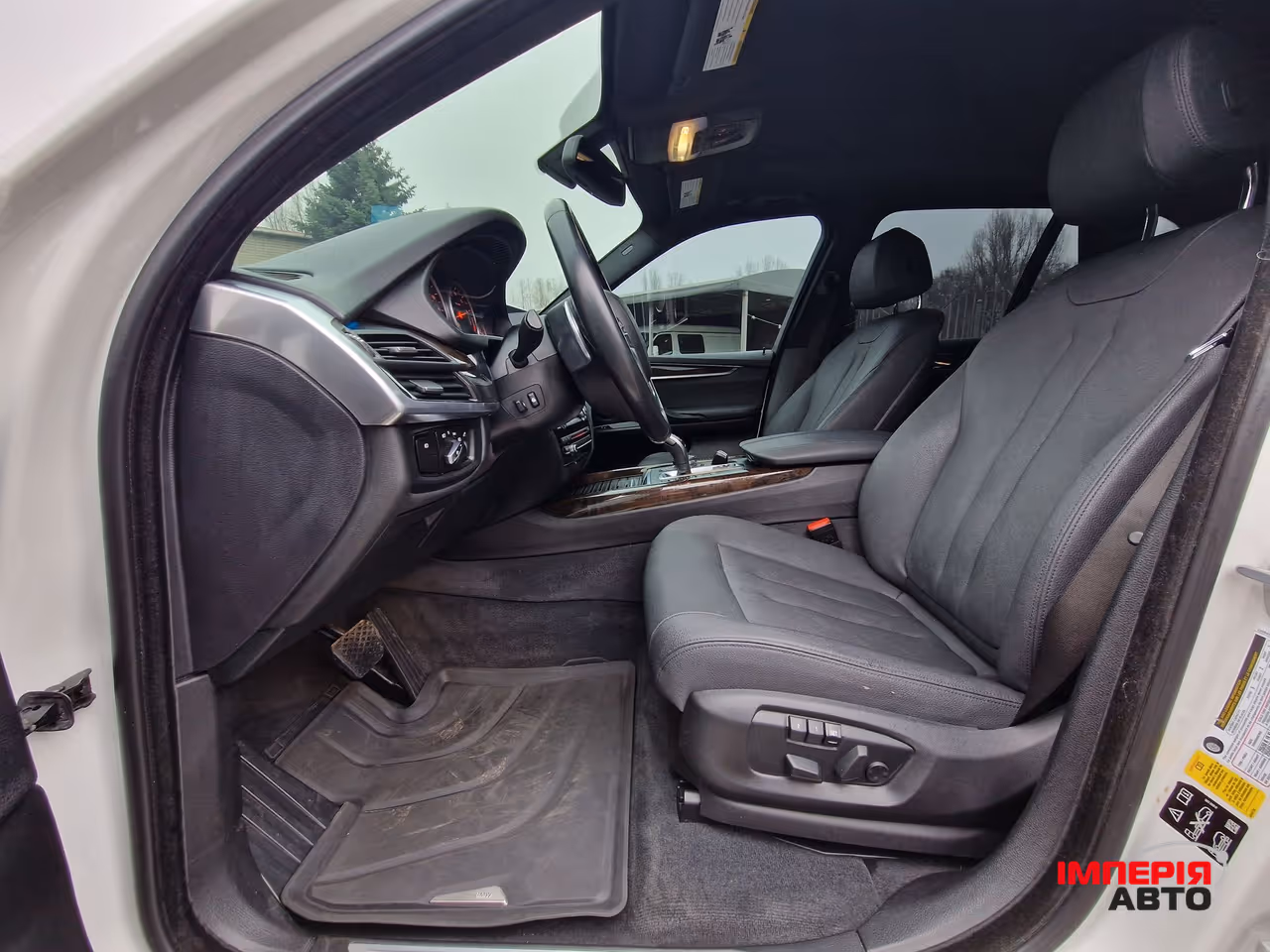 BMW X5 - фото 15
