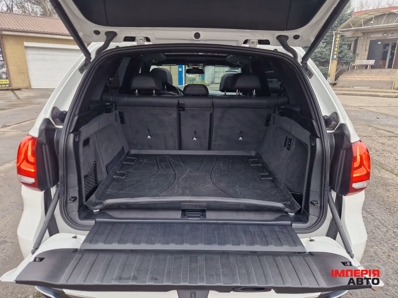 BMW X5 - фото 35