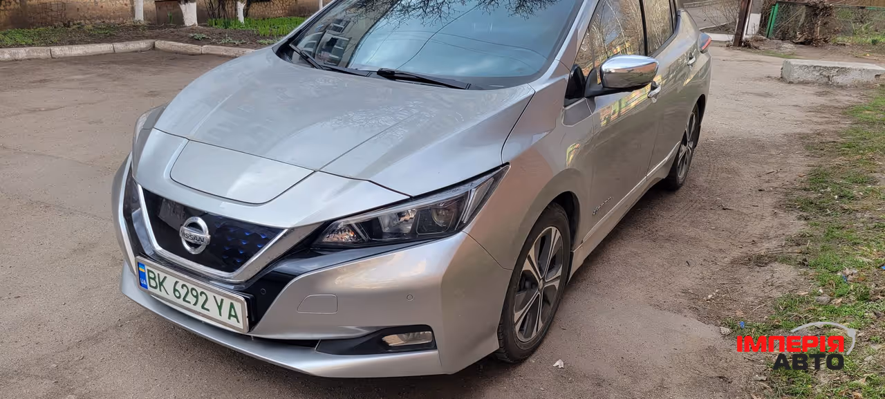 Nissan Leaf - фото 3