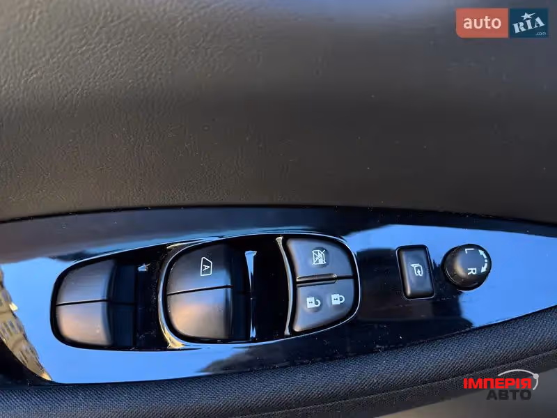 Nissan Leaf - фото 28