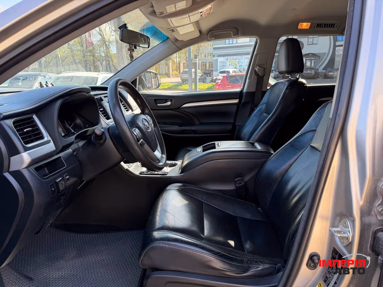 Toyota Highlander - фото 6