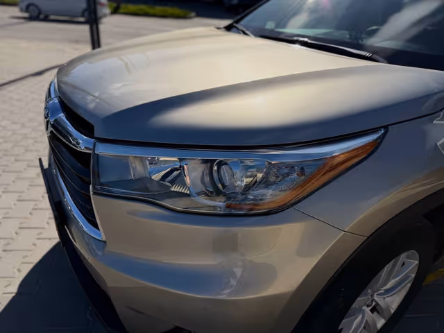Toyota Highlander - фото 3