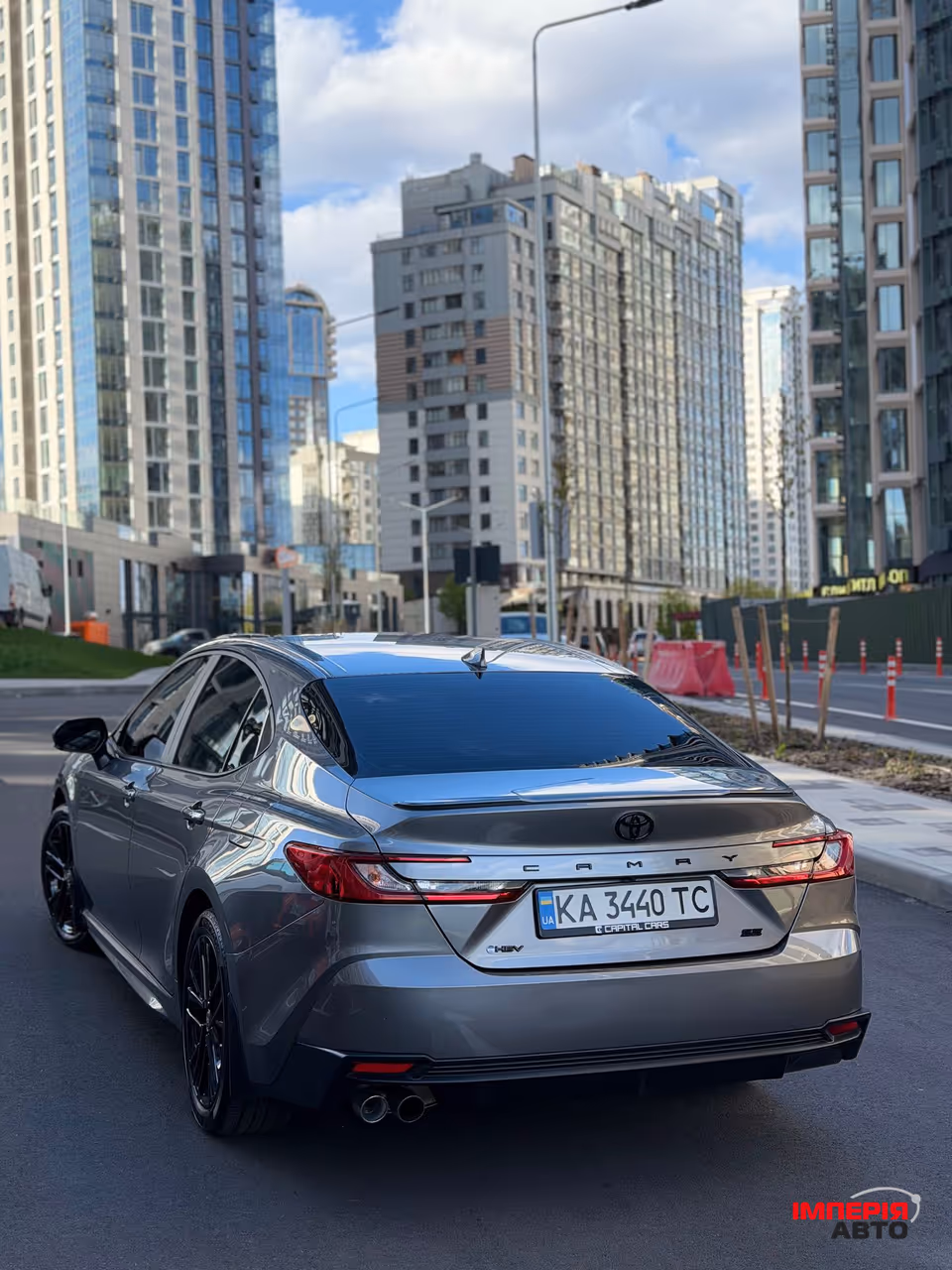 Toyota Camry - фото 6