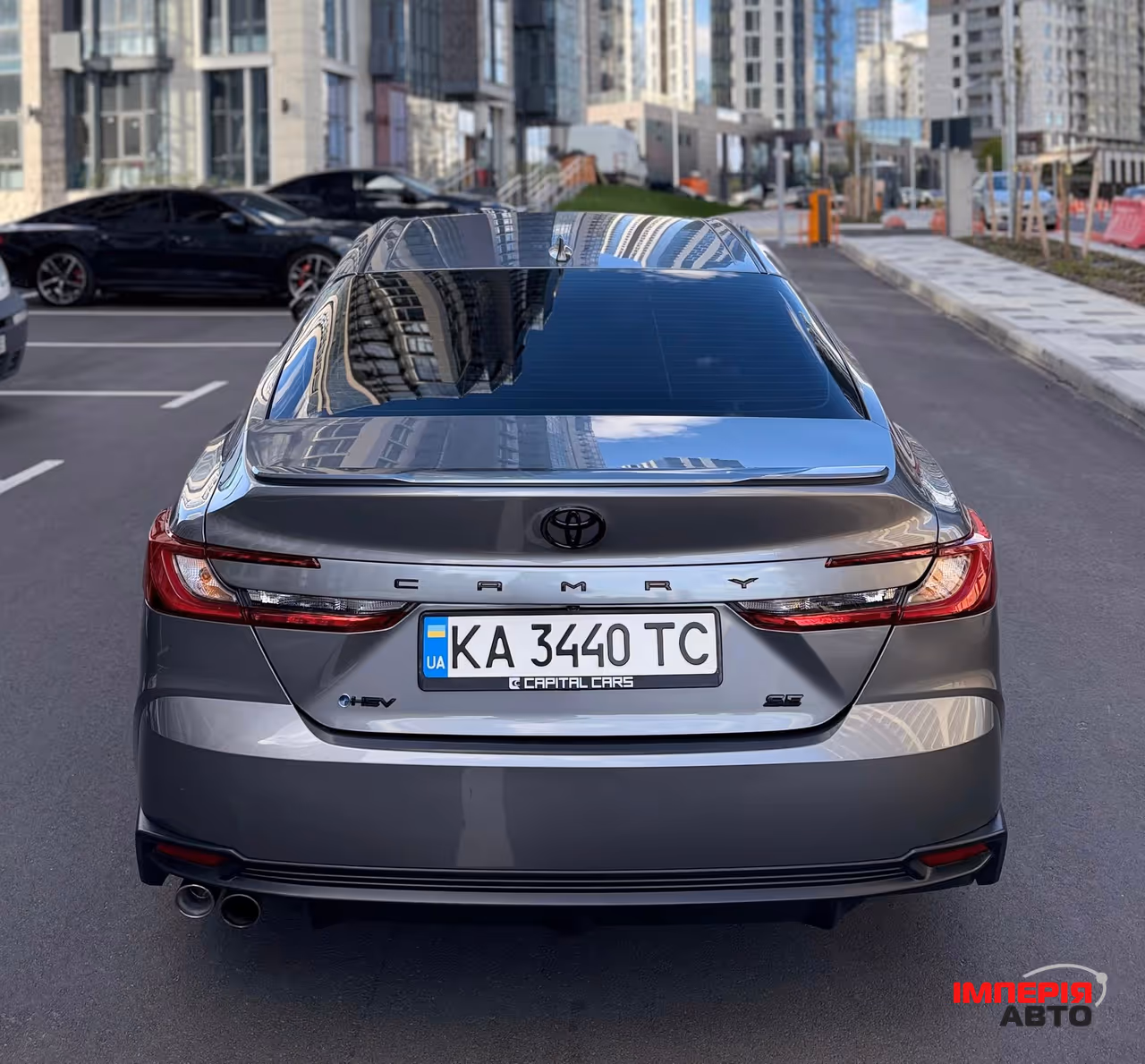 Toyota Camry - фото 5