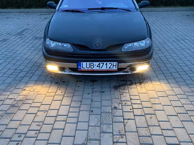 Renault Laguna - фото 1