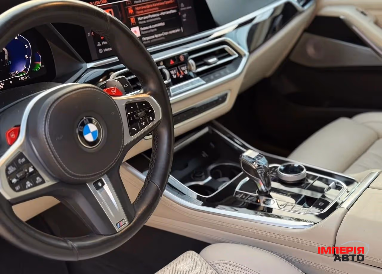 BMW X5 - фото 9