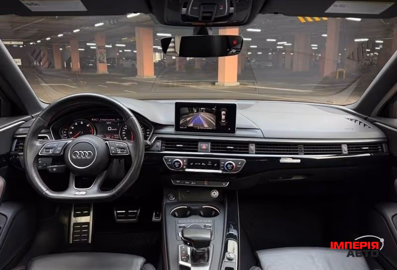 Audi A4 - фото 6