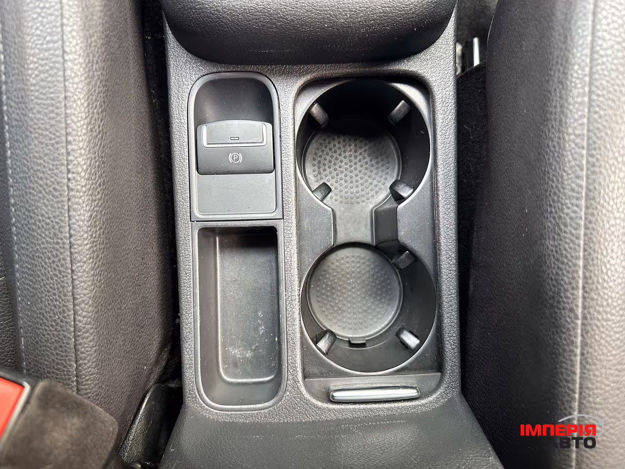 Volkswagen Tiguan - фото 29