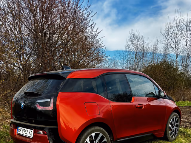 BMW i3 - фото 4
