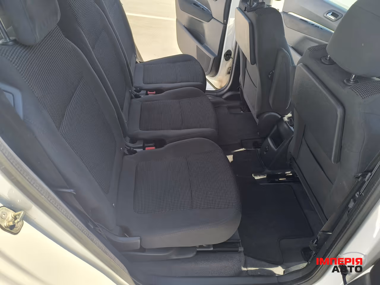 Peugeot 5008 - фото 16