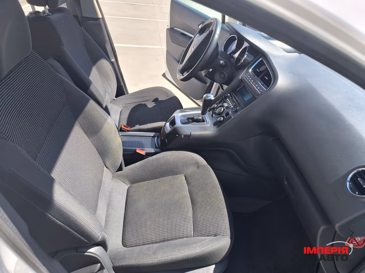 Peugeot 5008 - фото 13
