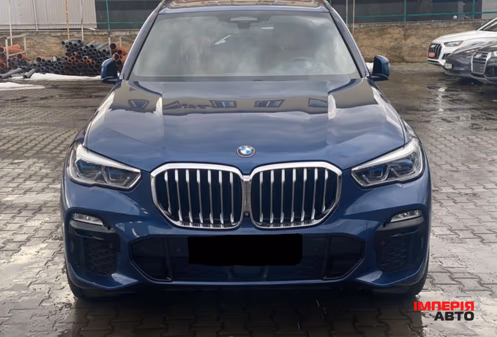 BMW X5 - фото 1