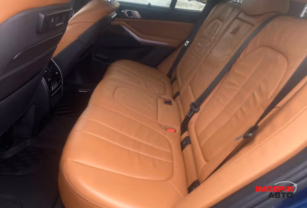 BMW X5 - фото 12