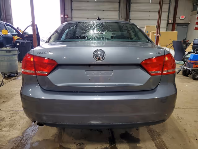 Volkswagen Passat - фото 5