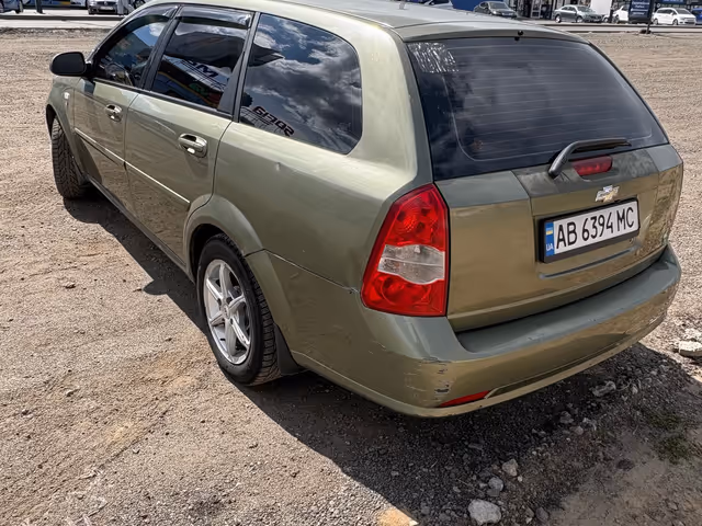 Chevrolet Lacetti - фото 4