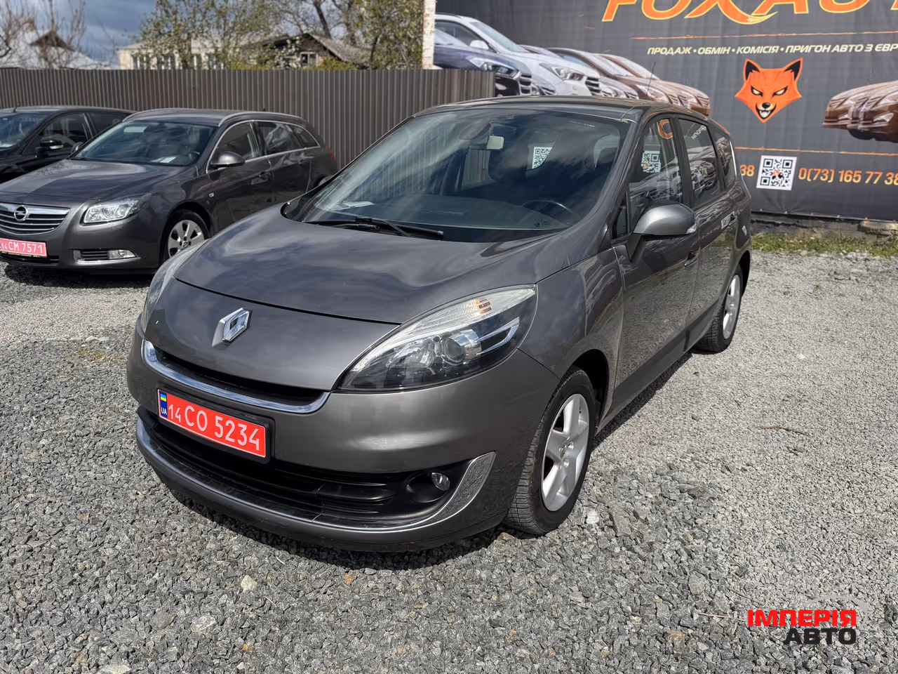 Renault Scenic - фото 2