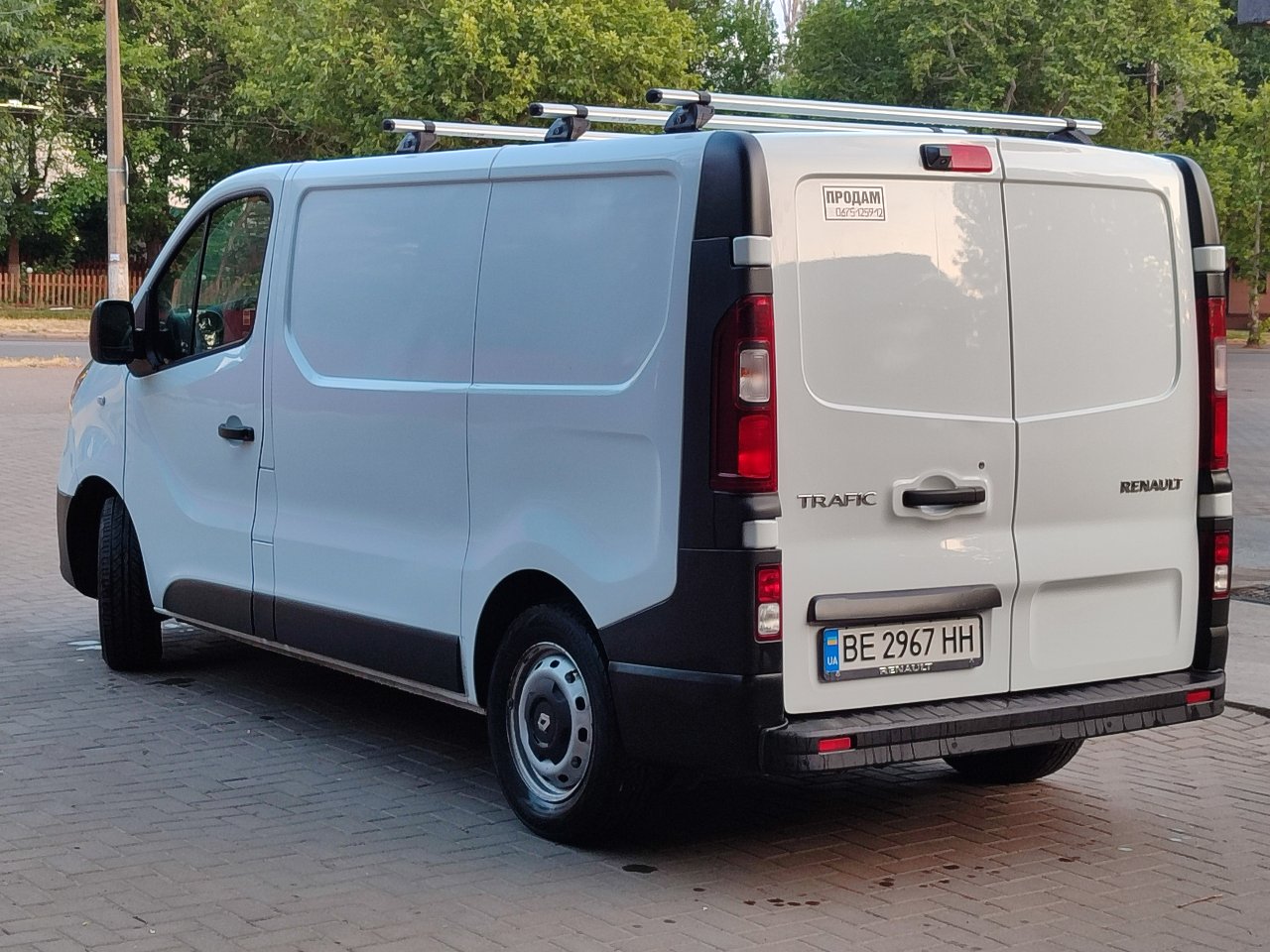 Renault Trafic - фото 7