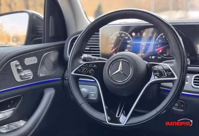 Mercedes-Benz GLE - фото 6