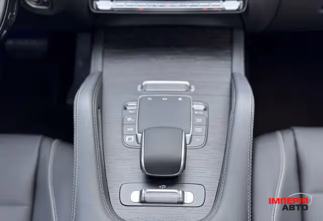 Mercedes-Benz GLE - фото 11