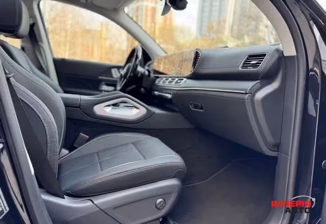 Mercedes-Benz GLE - фото 8