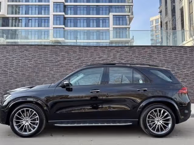 Mercedes-Benz GLE - фото 5