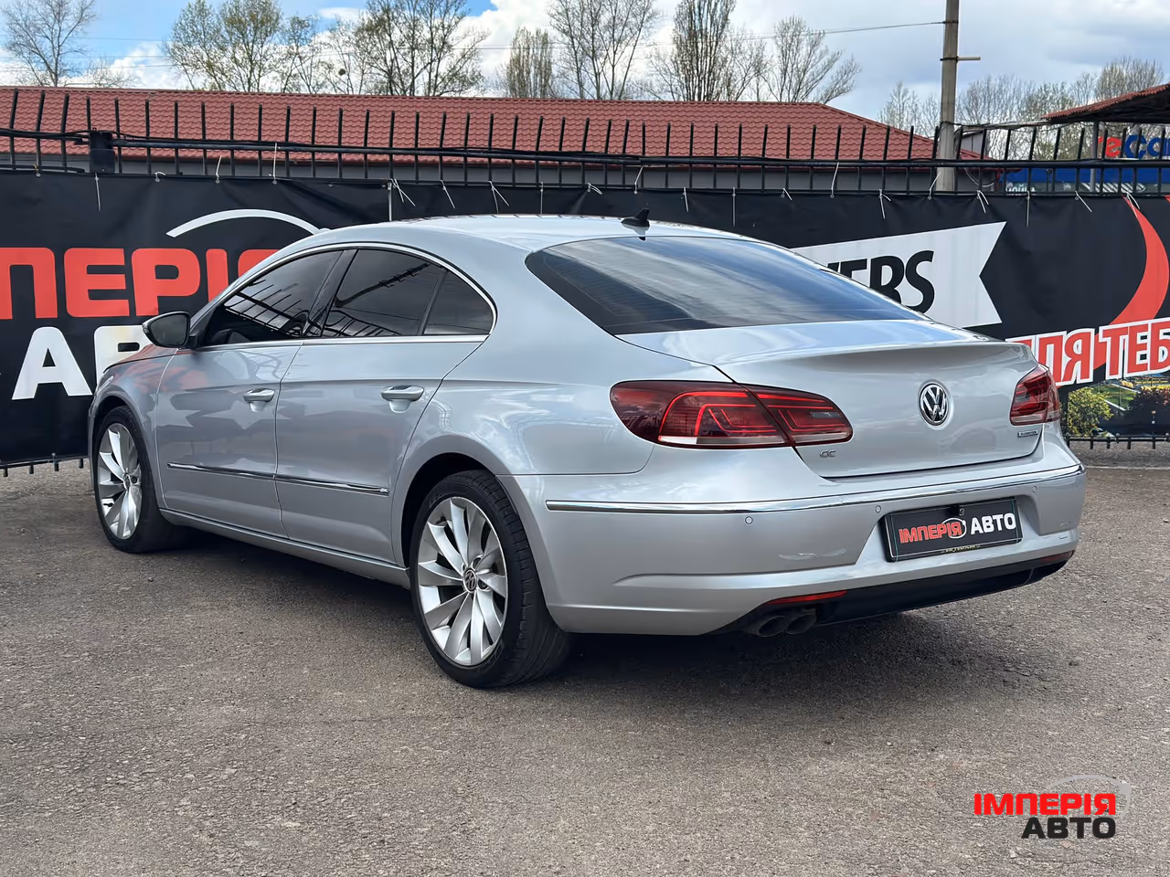 Volkswagen Passat CC - фото 6