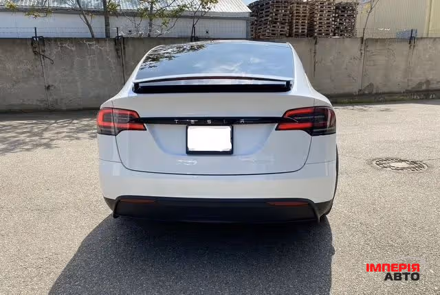 Tesla Model X - фото 6