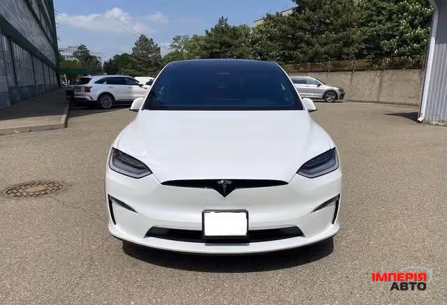 Tesla Model X - фото 3