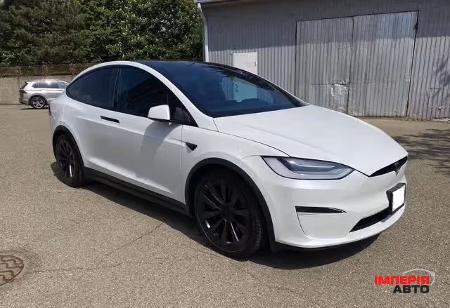 Tesla Model X - фото 2
