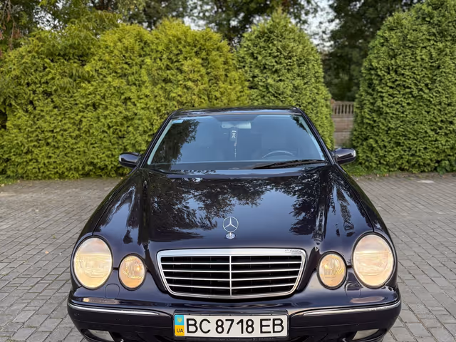 Mercedes-Benz E-Класс - фото 2