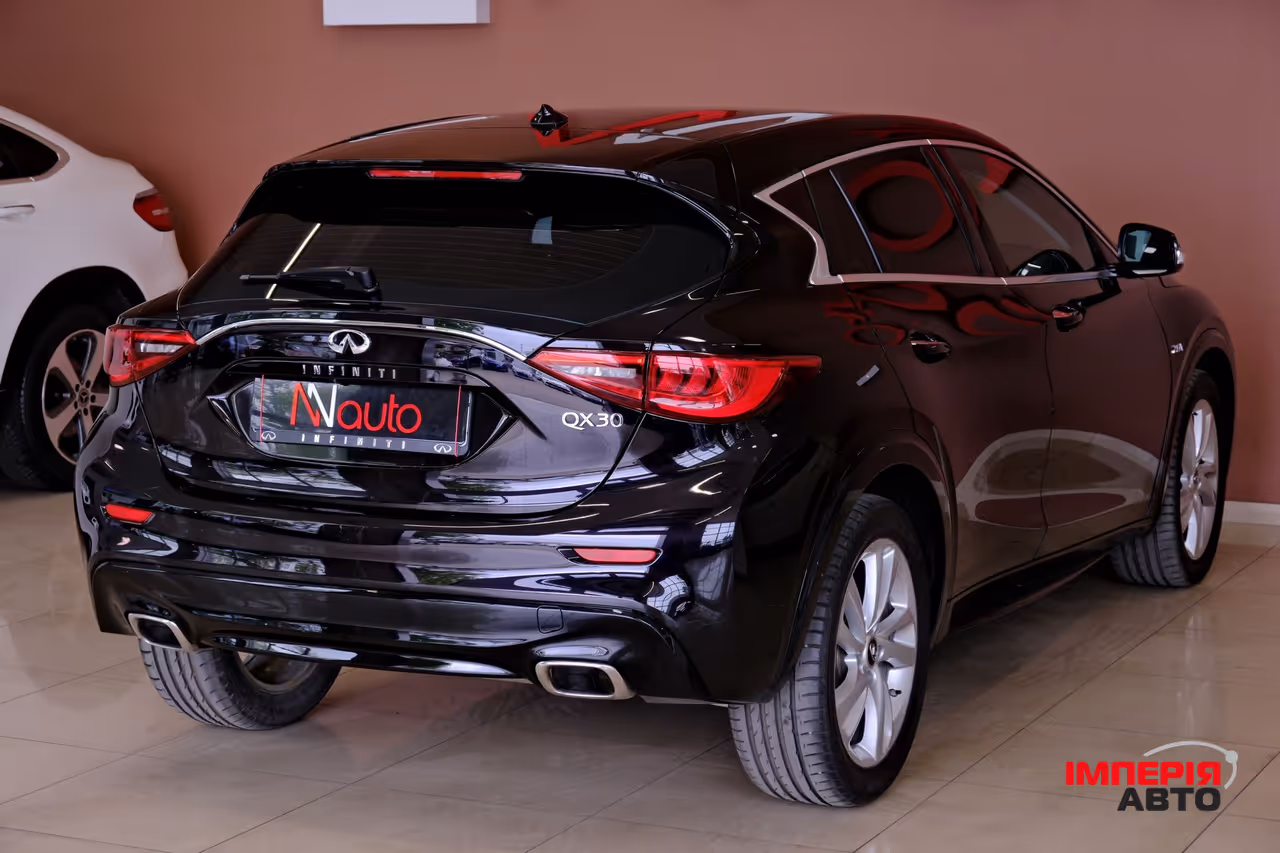 Infiniti QX30 - фото 5