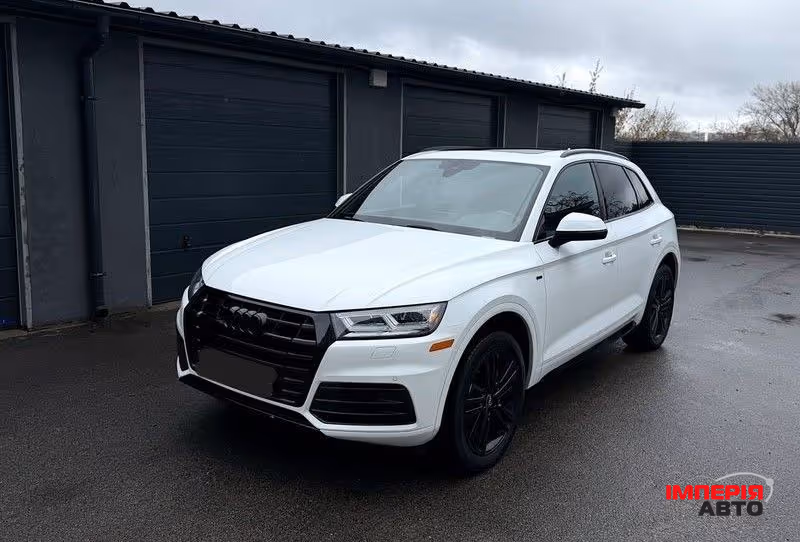 Audi Q5 - фото 1