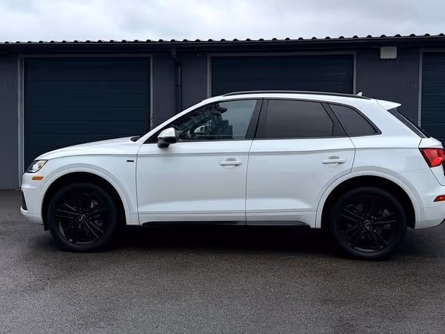 Audi Q5 - фото 5