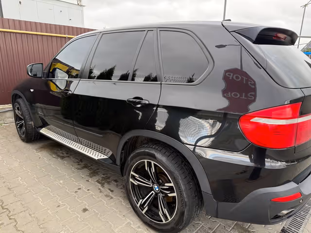 BMW X5 - фото 3