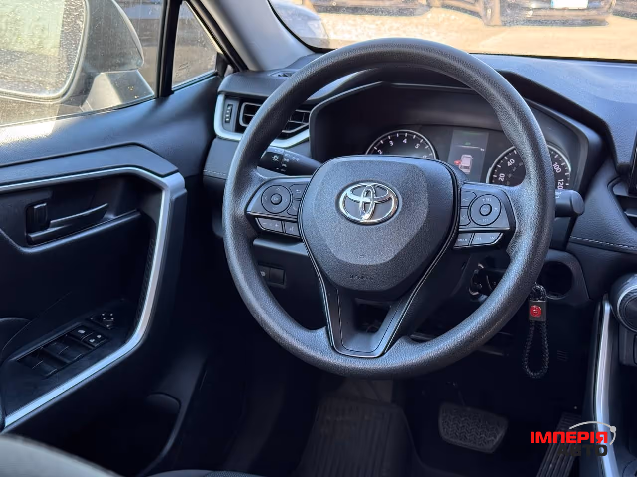 Toyota RAV4 - фото 49