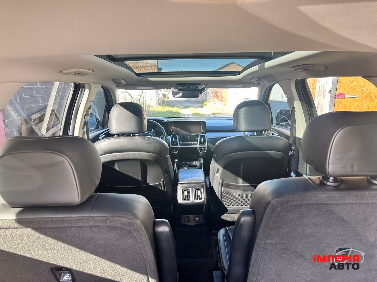 Kia Sorento - фото 25