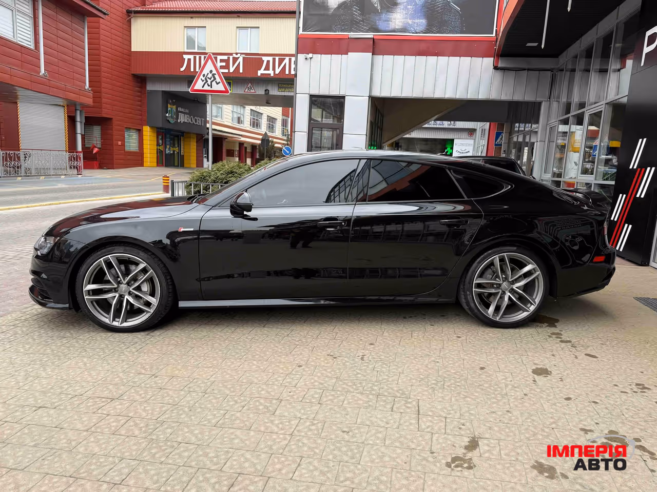 Audi A7 - фото 10