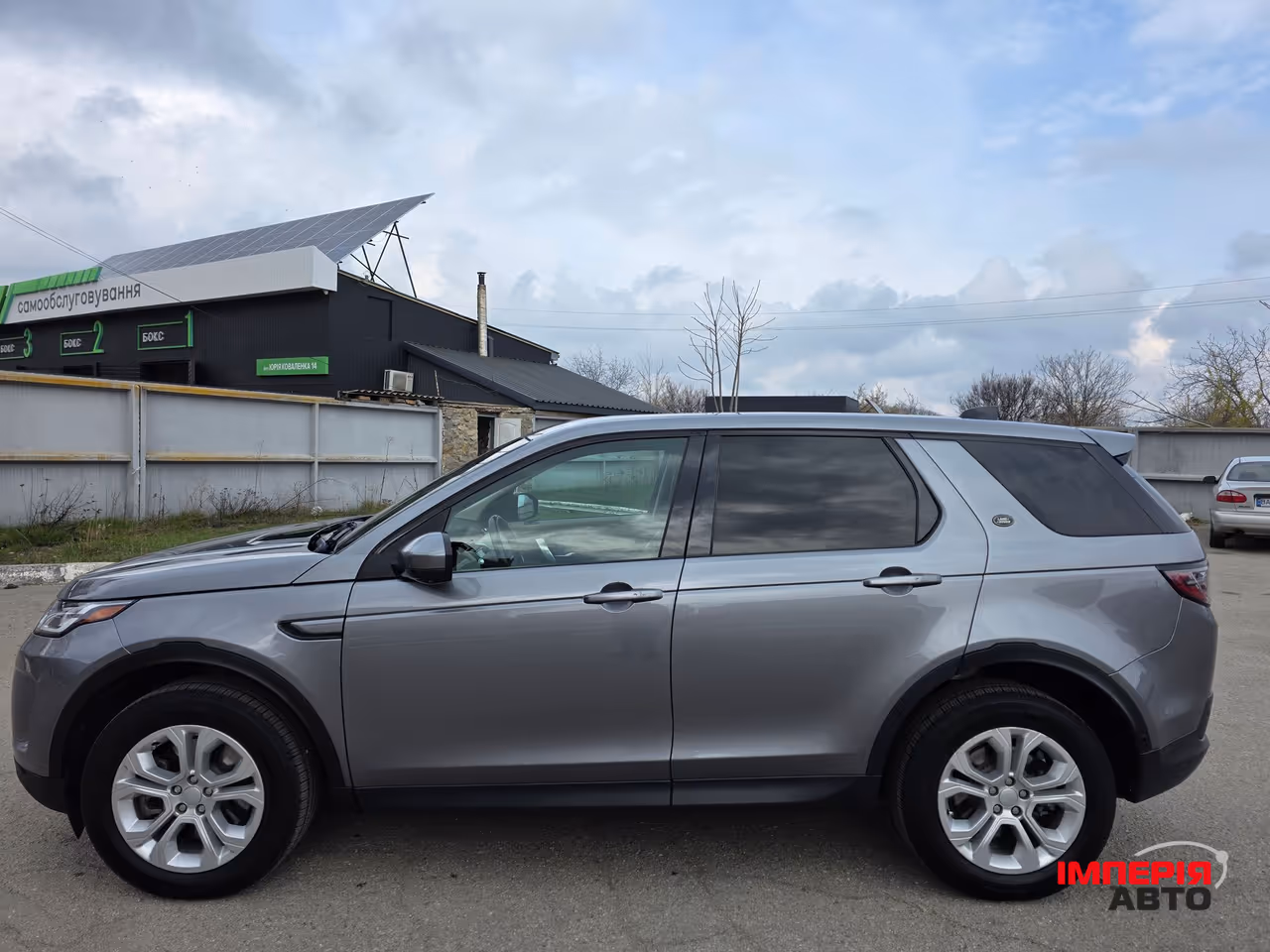 Land Rover Discovery Sport - фото 8
