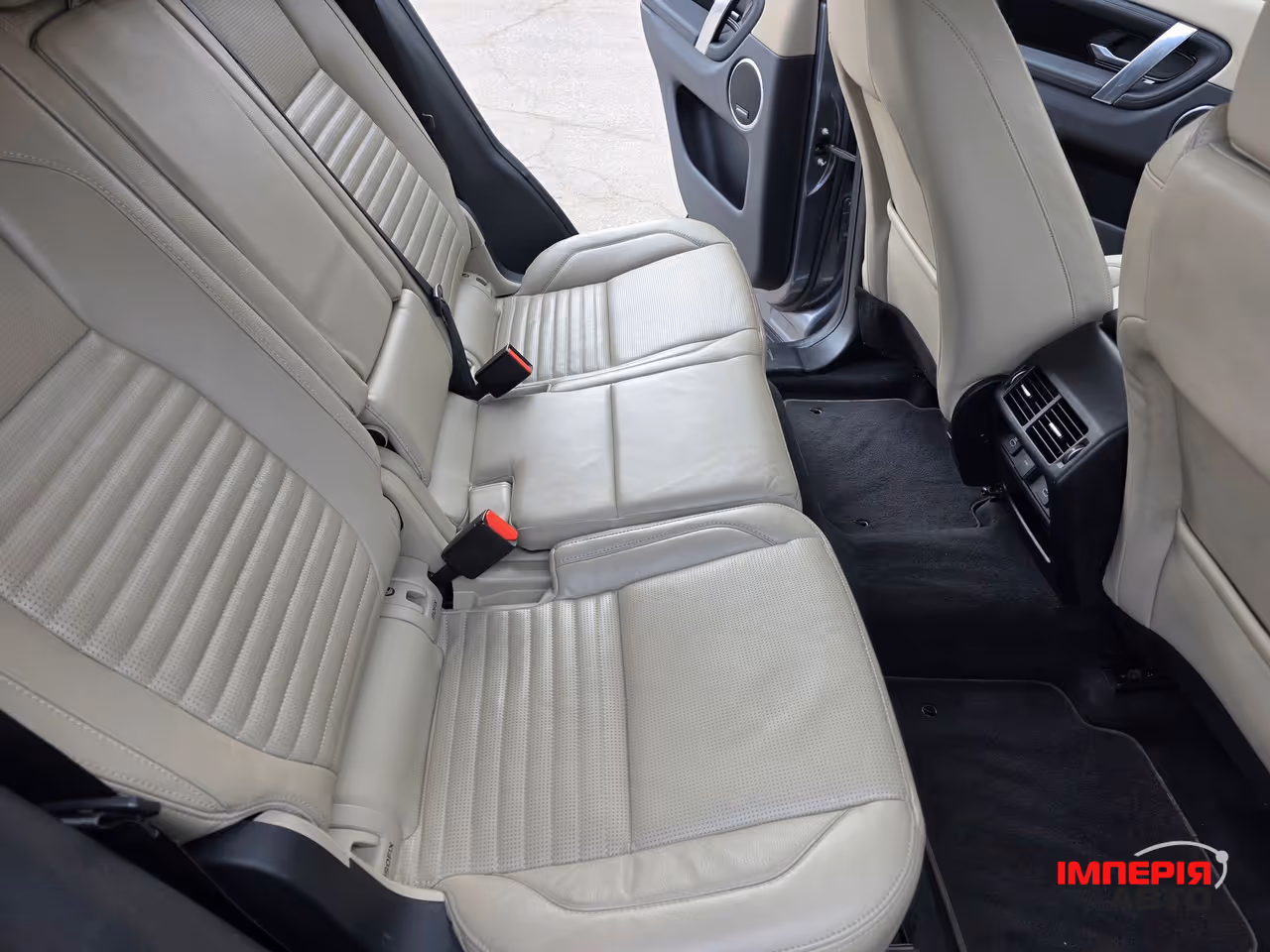 Land Rover Discovery Sport - фото 21