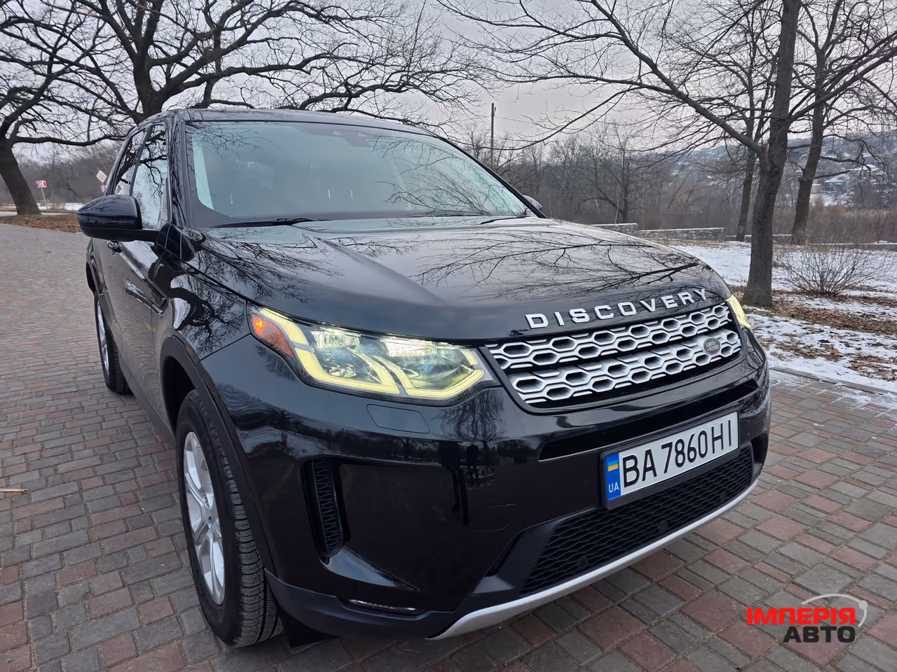 Land Rover Discovery Sport - фото 2