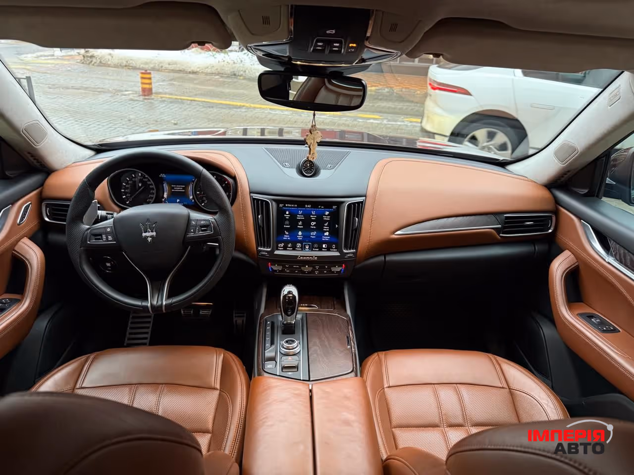 Maserati Levante - фото 7